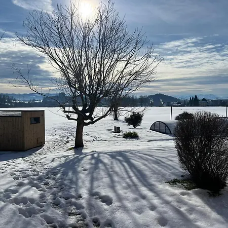 - Natur, Ruhe Und Erholung Appartement *